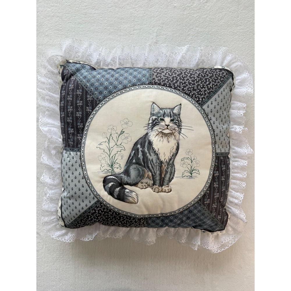 Vintage Style Fluffy Cat Blue Patchwork Grannycore Square Pillow Lace Retro